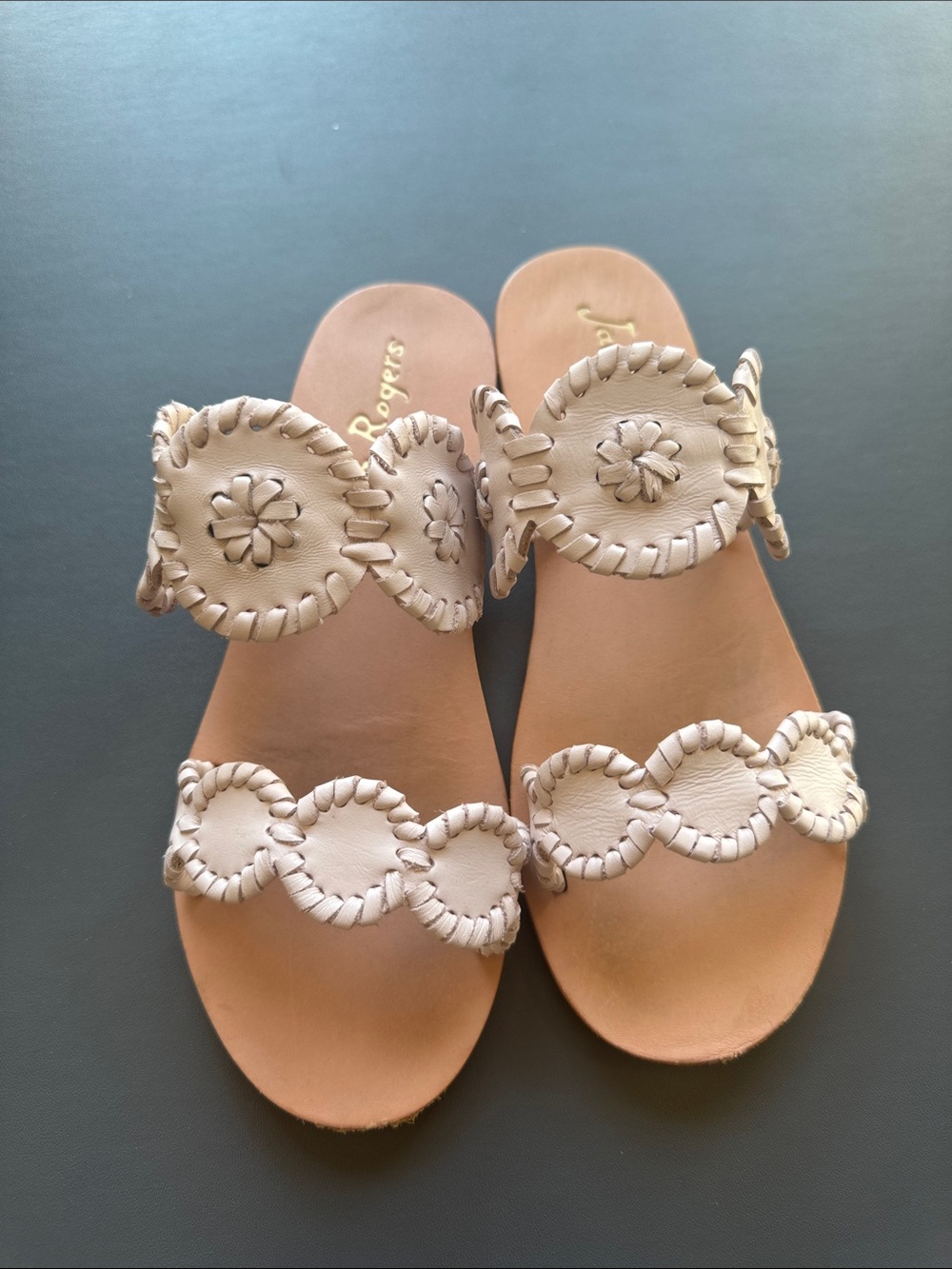 Jack Rogers Lauren pale pink slides size 3